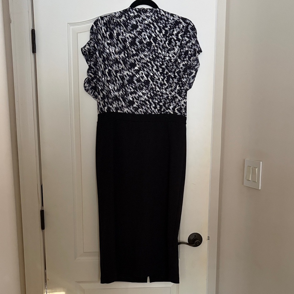 Express Black and White Women's Dress